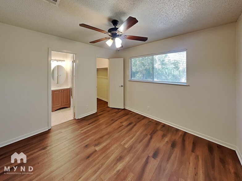 Building Photo - 5204 Regency Cove