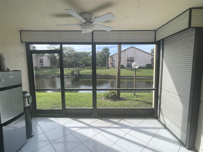 Building Photo - 2059 SW 15th St