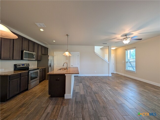 Building Photo - 711 Gristmill Dr