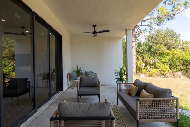 Building Photo - Brand New Construction 3/2  Canal Front Home for Rent in North Port