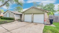 Building Photo - 9510 Huntington Way Dr