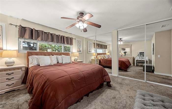 Building Photo - 404 E Riverboat Way