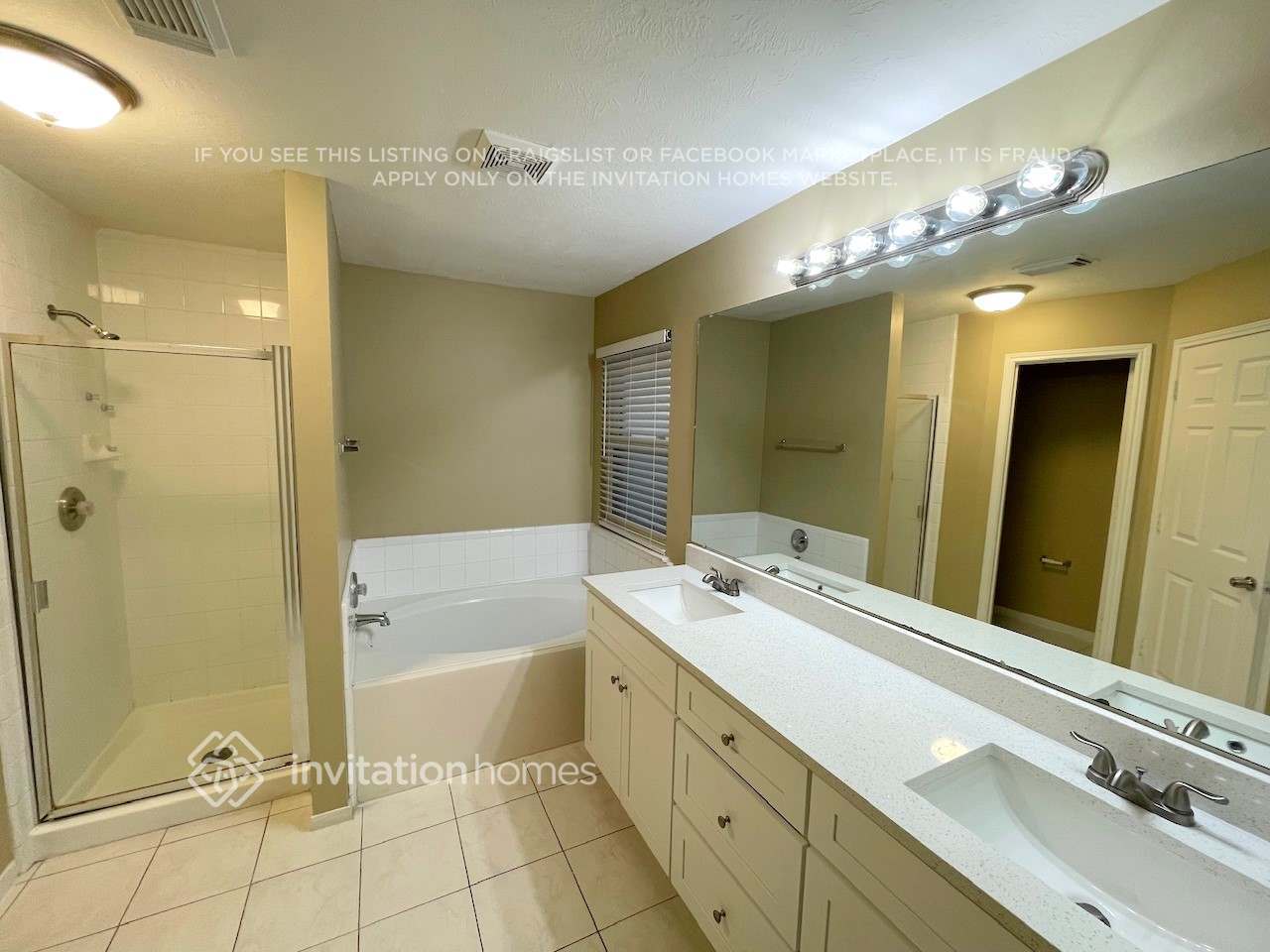 Building Photo - 10502 Mills Cove St