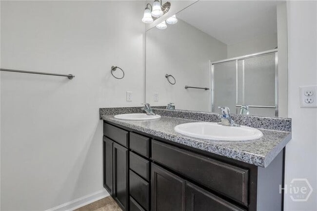 Building Photo - 1597 Longleaf Ct