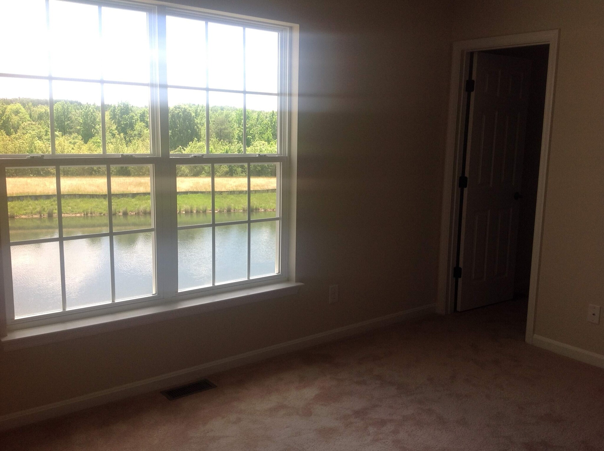 Building Photo - 10206 Osage Dr