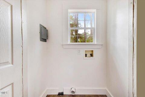 Building Photo - 605 Sherrod Heights
