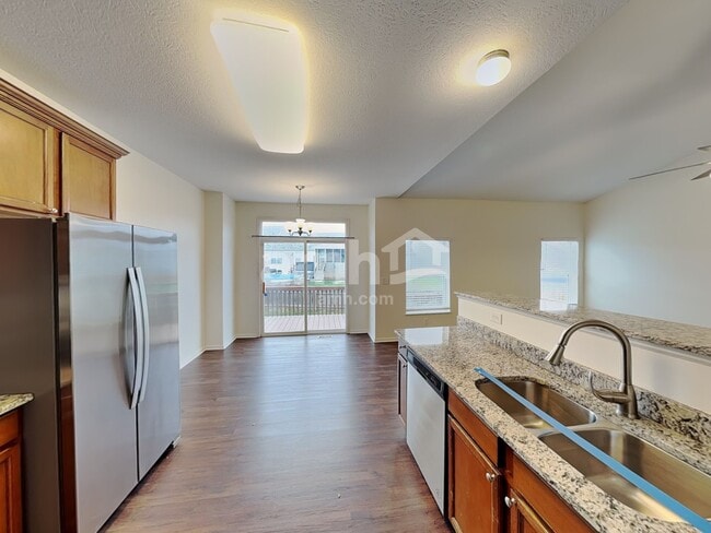 Building Photo - 210 Cherry Tree Ln