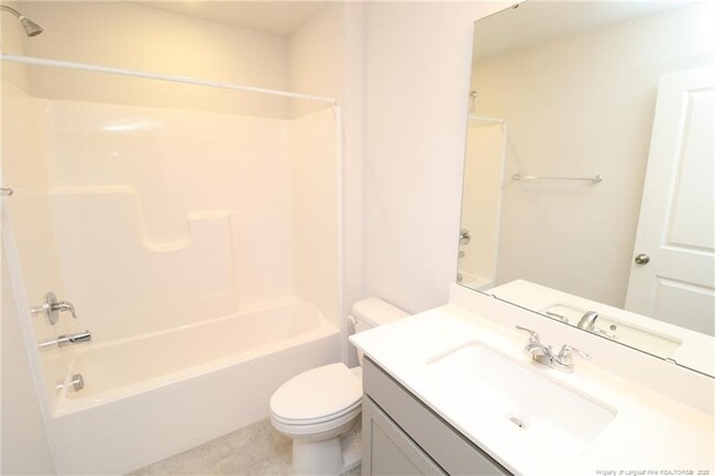 Building Photo - 1214 Rosefinch Dr