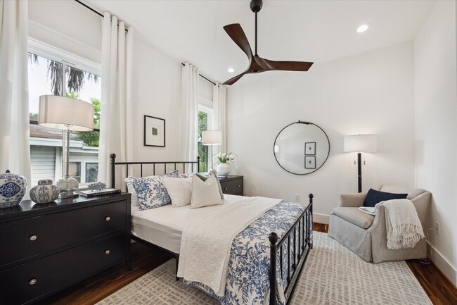 Building Photo - 1514 31st St