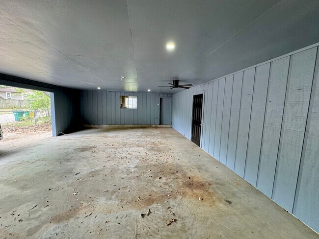 Building Photo - Available Now!