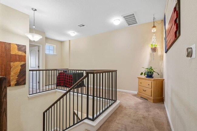 Building Photo - 13400 Briarwick Dr