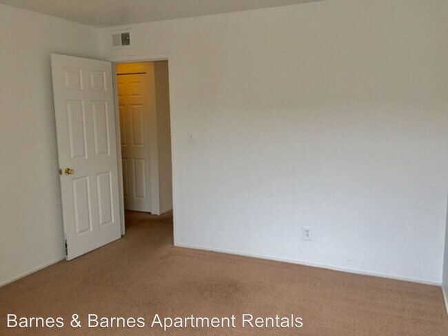 Building Photo - 760 Jenness St