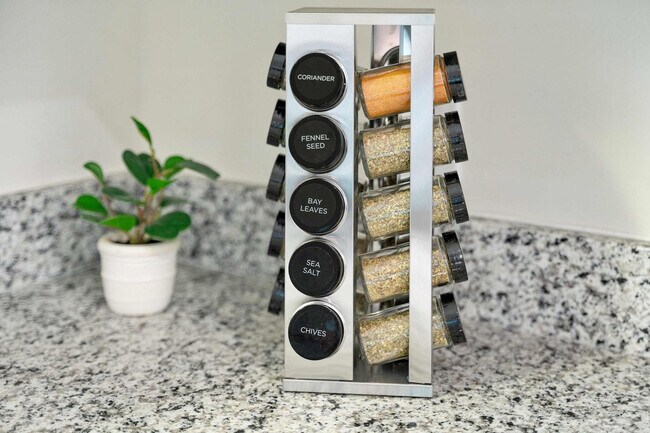 Building Photo - 108 Zamora St