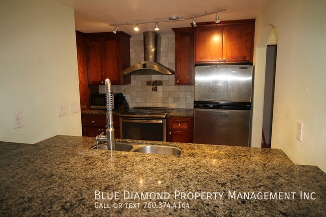 Building Photo - 8268 Gilman Dr