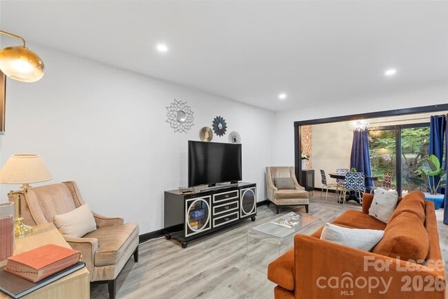 Building Photo - 25033 Molokai Dr