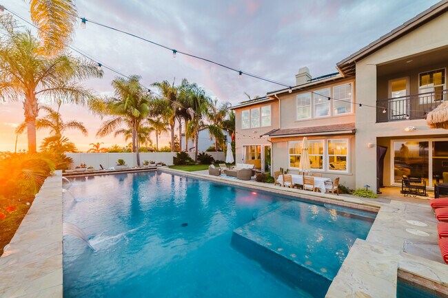 Building Photo - 7337 Corte TOMILLO