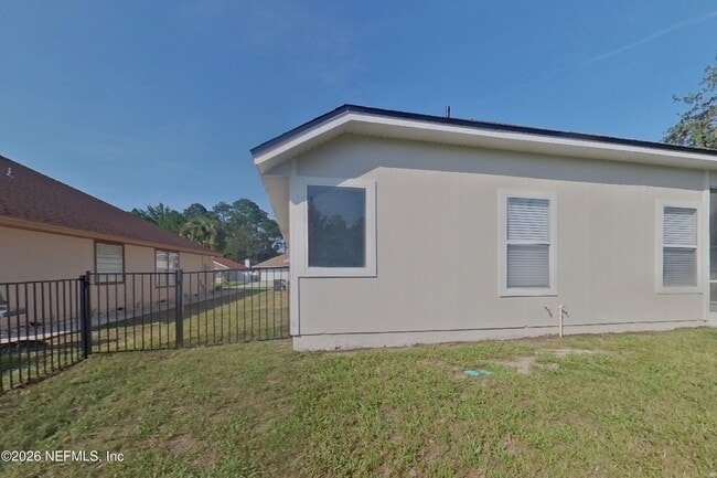 Building Photo - 12048 Coachman Lakes Way