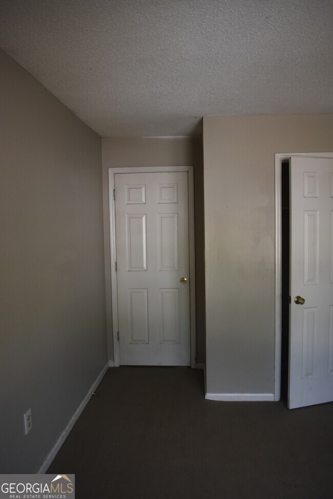 Building Photo - 4342 Barrington Pl