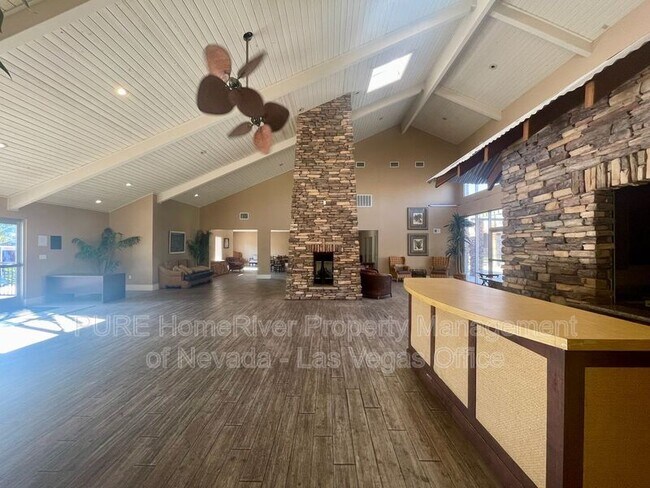 Building Photo - 5206 River Glen Dr