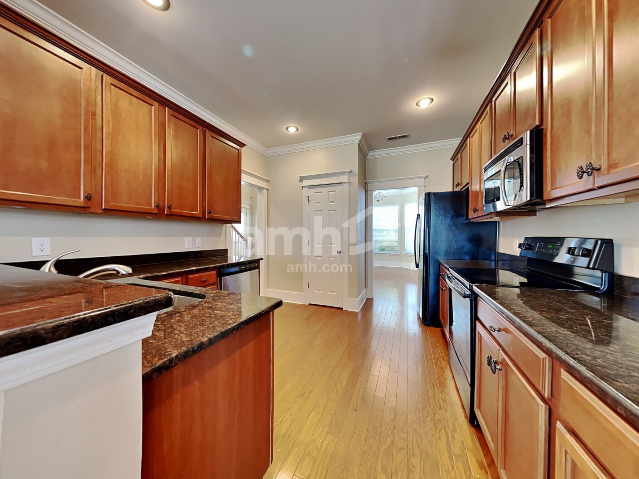 Building Photo - 232 Cameron St