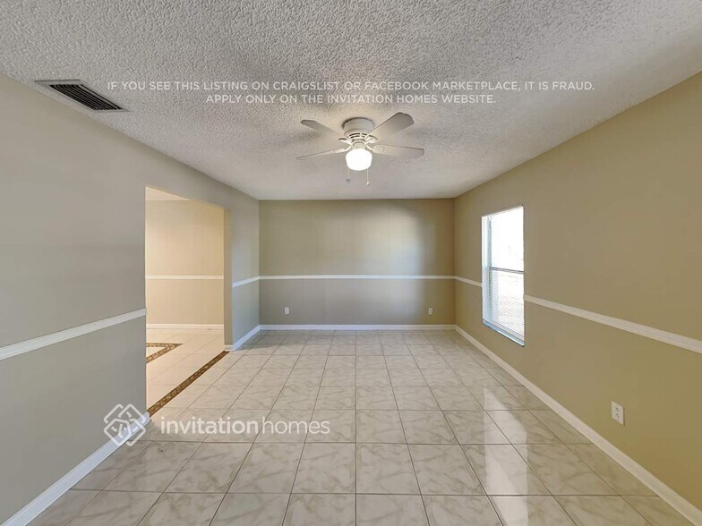 Building Photo - 709 Sandy Creek Dr