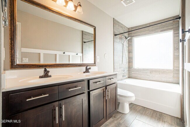 Building Photo - 5017 Joe Castillo St