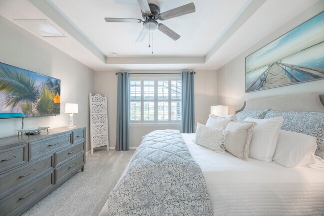 Building Photo - 13871 Miranese St