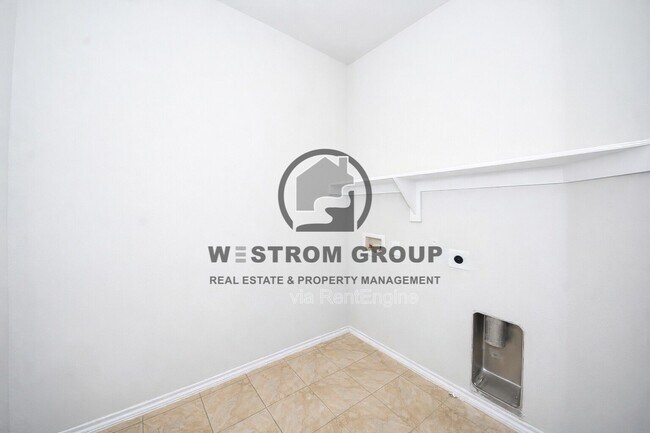 Building Photo - 2632 Gains Mill Dr