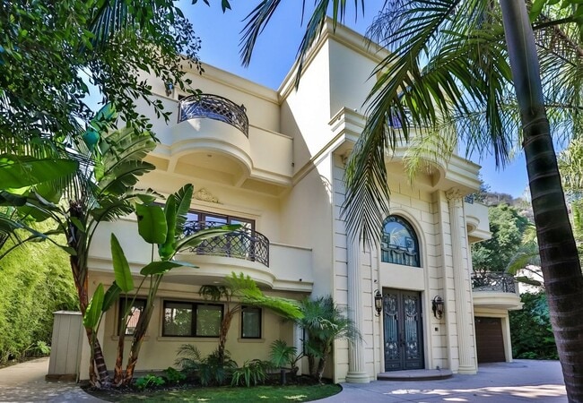 Building Photo - 1331 Roscomare Rd