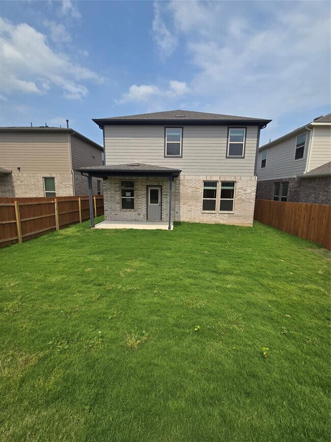 Building Photo - 428 Bristlecone Bend
