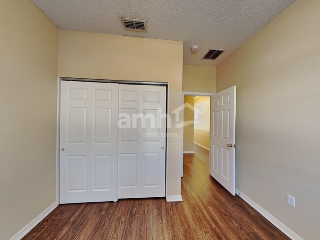 Building Photo - 1962 Kimlyn Cir