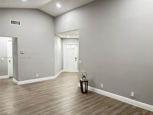 Building Photo - 1597 Springside Dr