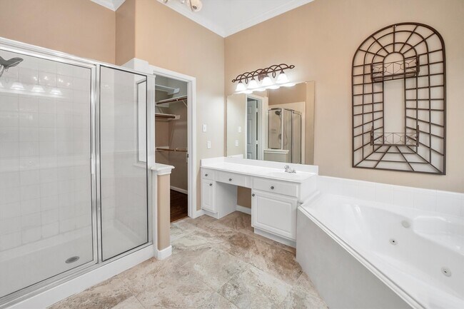 Building Photo - 2711 Sica Hollow Ln