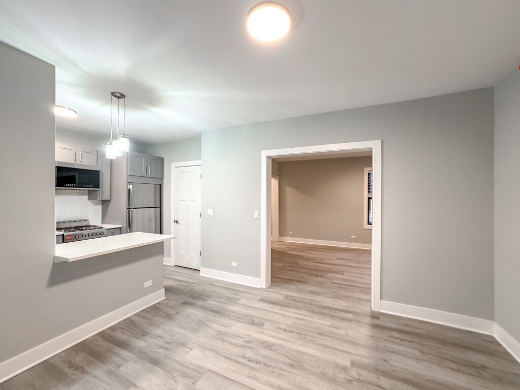 Building Photo - 385 Hazel Ave