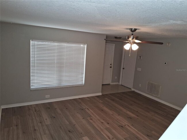 Building Photo - 15003 Deer Meadow Dr