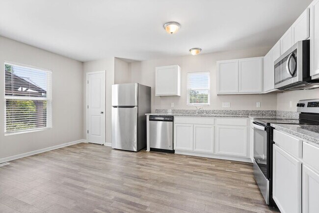 Building Photo - 8684 E Park Ridge Cir