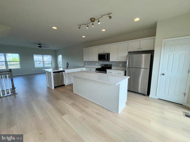 Building Photo - 142 Bamboo Shoot Ln