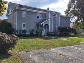 Building Photo - 46 Seaside Ave
