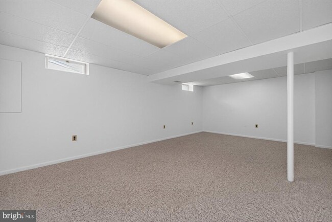 Building Photo - 4009 Shallow Brook Ln
