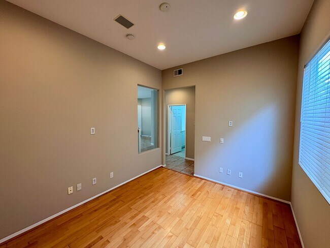 Building Photo - 5216 Timber Branch Way