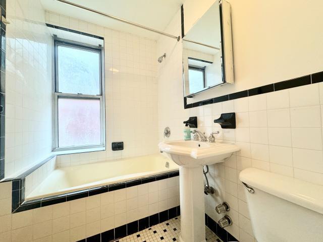 Building Photo - 1 bedroom in New York NY 10025