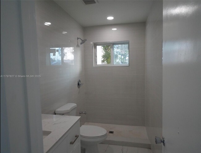 Building Photo - 11460 SW 196th Terrace