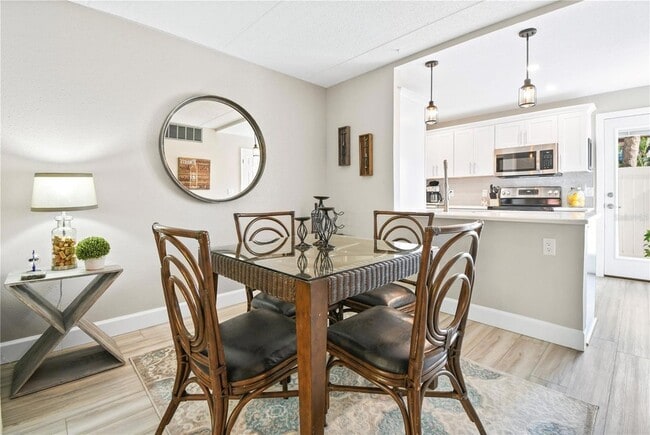 Building Photo - 8911 Blind Pass Rd