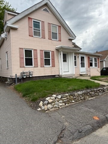 Primary Photo - 3 Grove St
