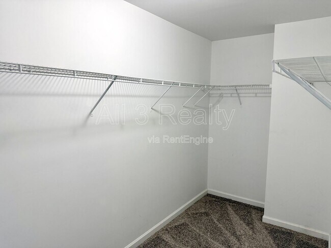 Building Photo - 7766 Flyaway Rd