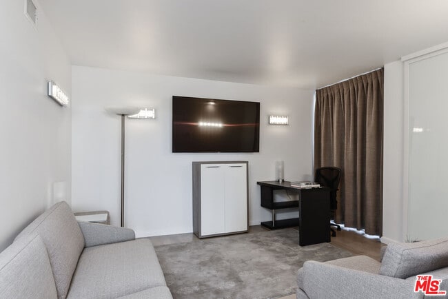 Building Photo - 201 Ocean Ave