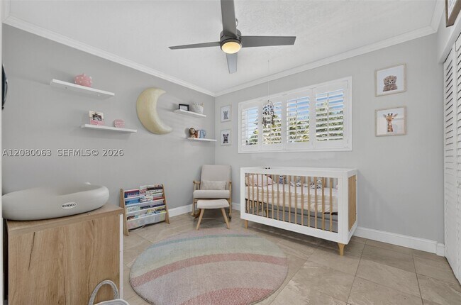 Building Photo - 14220 SW 86th Ave