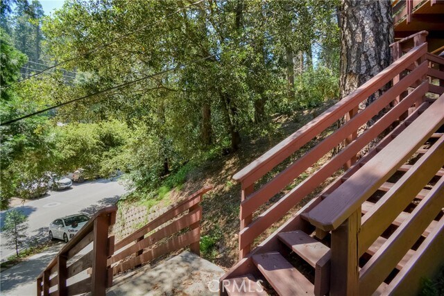 Building Photo - 828 Fern Dr