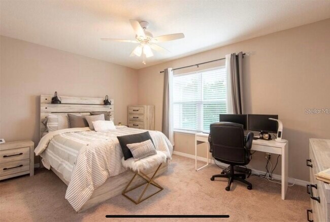 Building Photo - 10425 Yellow Spice Ct