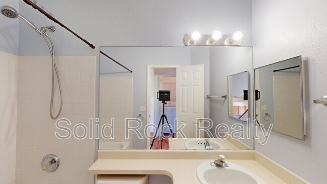 Building Photo - 8315 St Helena Dr